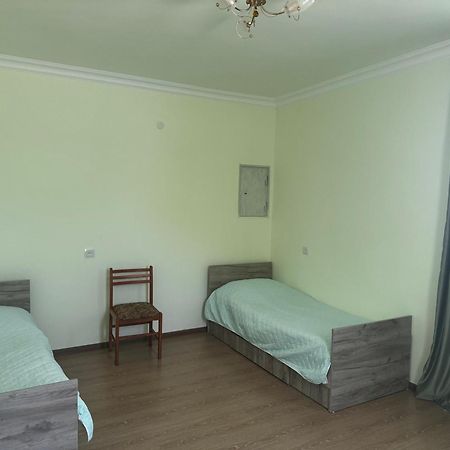 Armani Guest House Martuni Εξωτερικό φωτογραφία