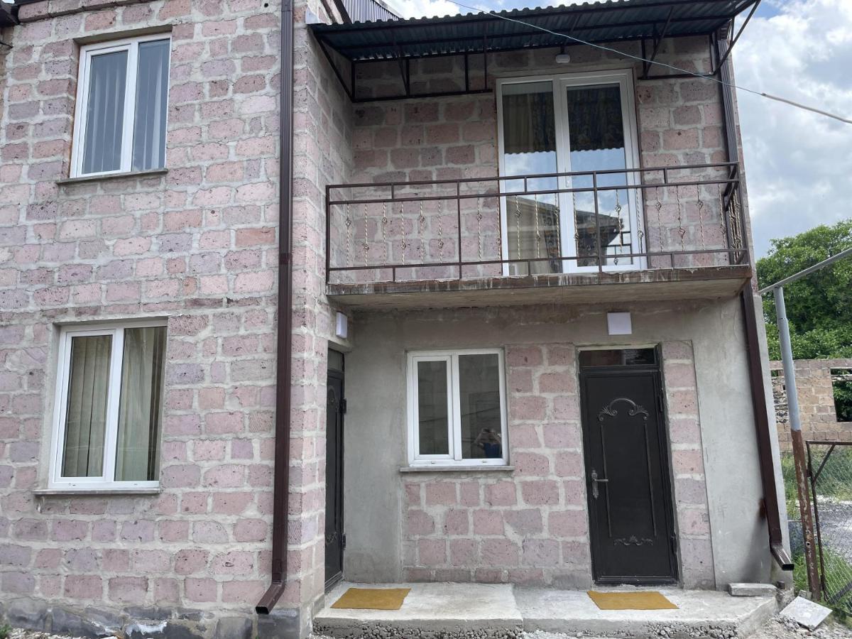 Armani Guest House Martuni Εξωτερικό φωτογραφία